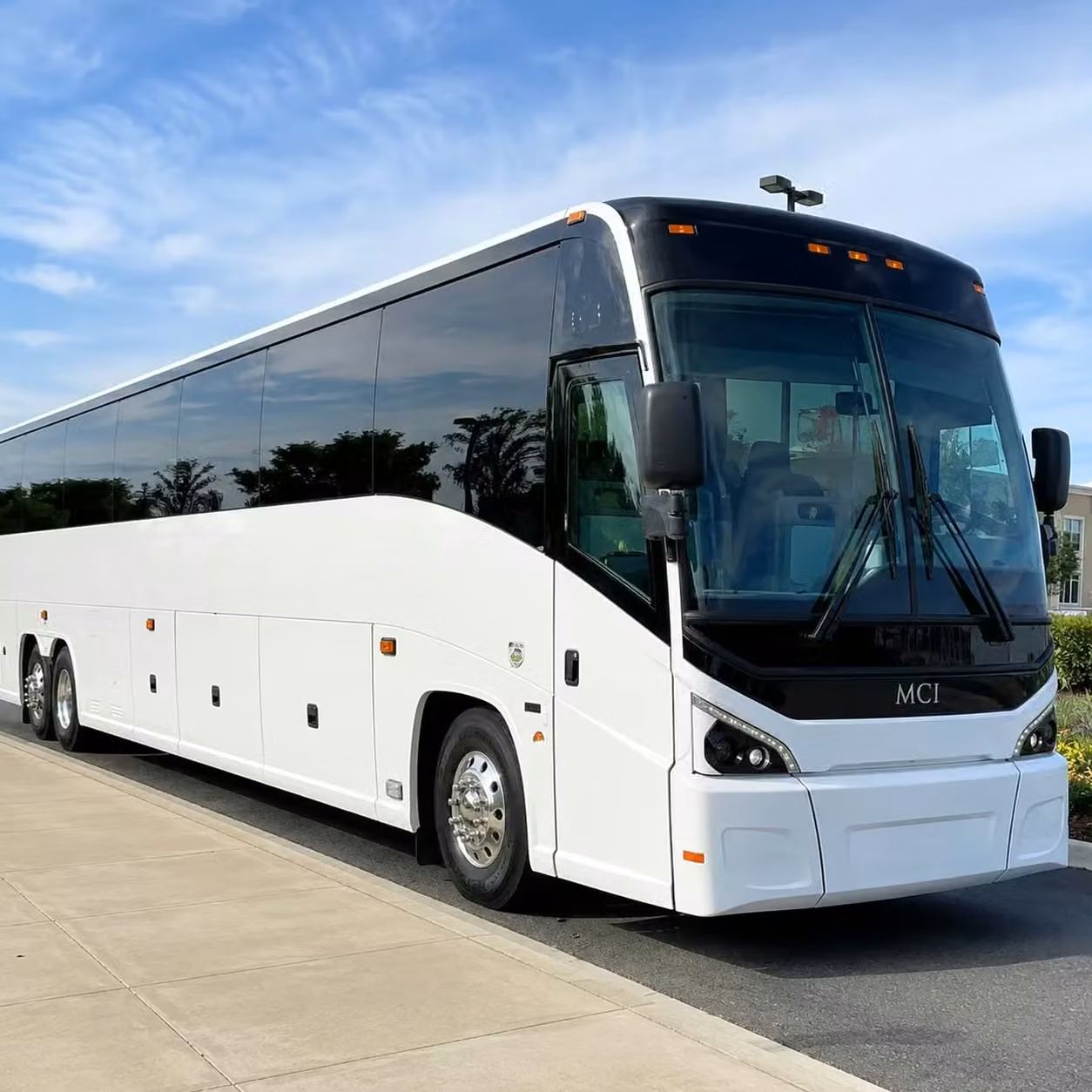 claremont impress attendees with premium shuttle bus services