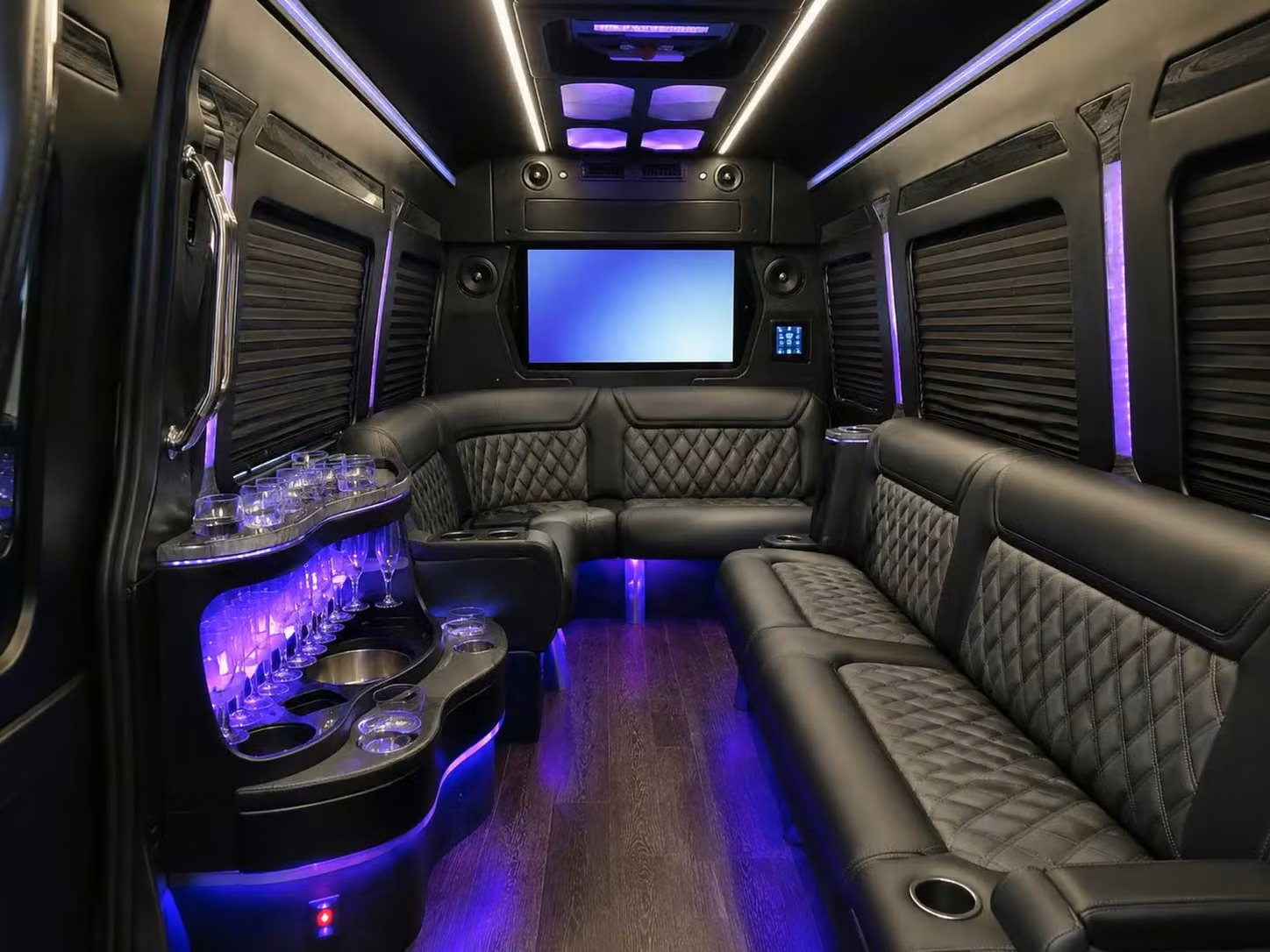 claremont pre prom photo shoot and dinner transfer shuttles in claremont
