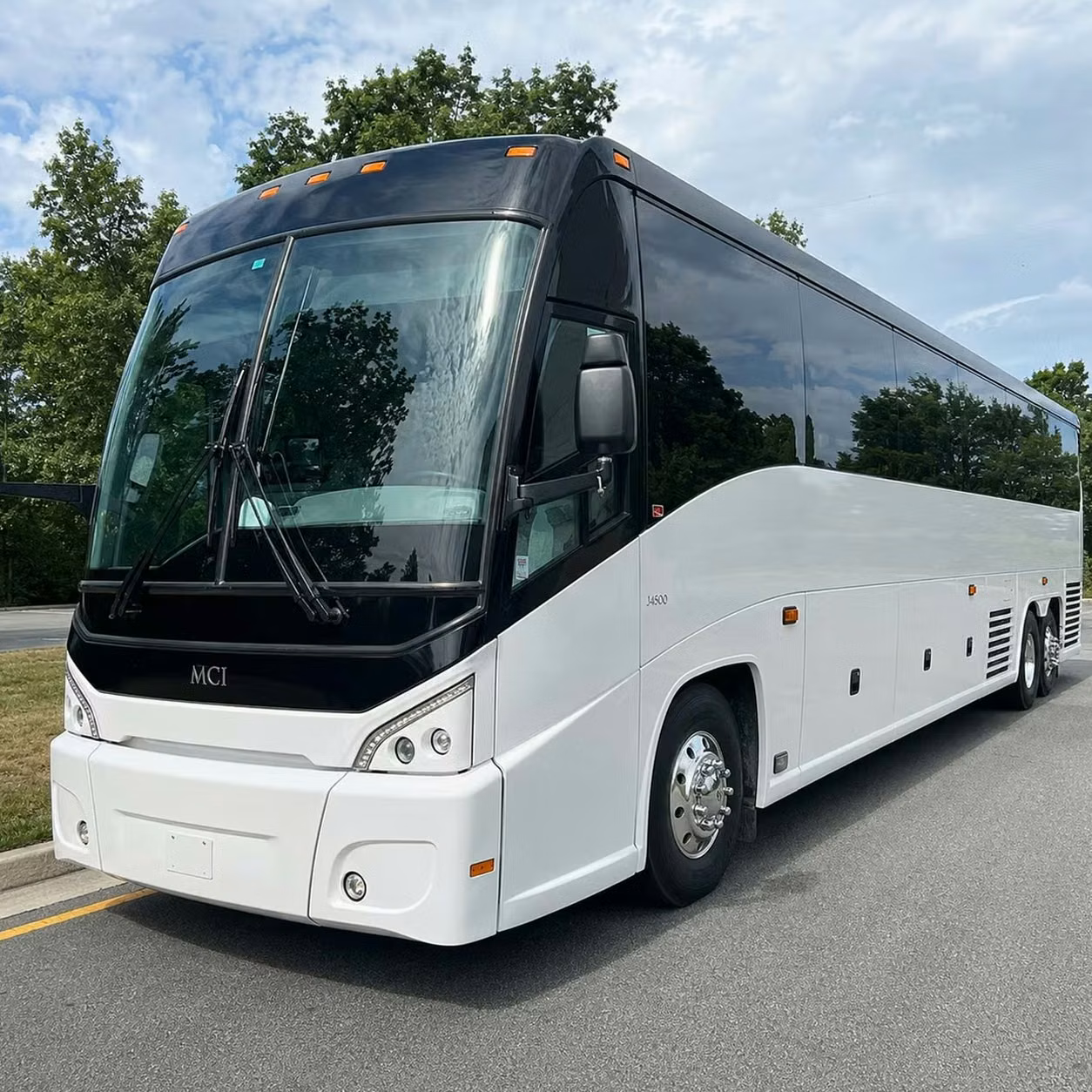 claremont rent a charter bus or minibus for concerts and events in claremont